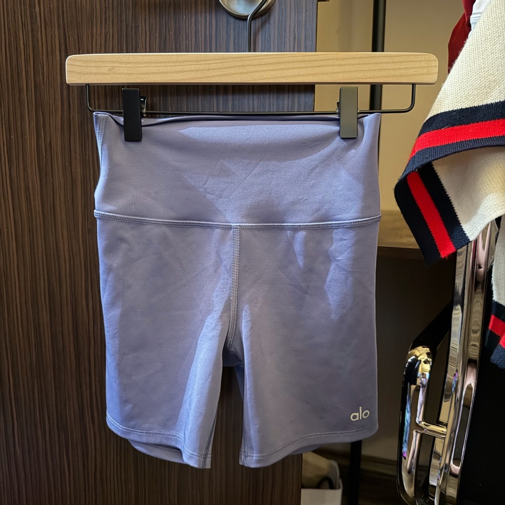 ALO Yoga 5” Airlift Energy Short
